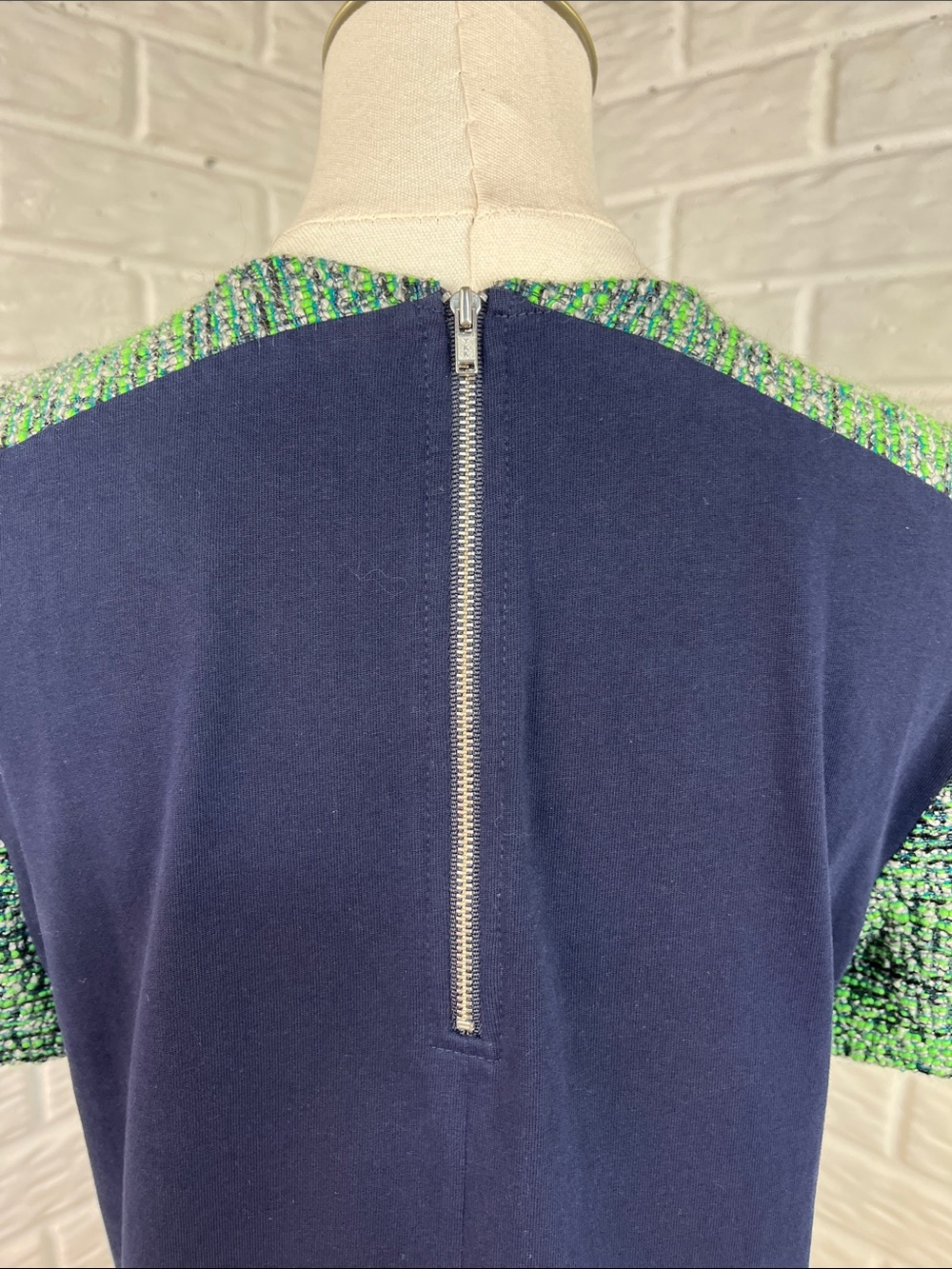J.CREW TOP WITH TWEED SHOULDERS WOOL SILK BLEND MAVY GREEN SILVER SZ MED - Picture 7 of 14